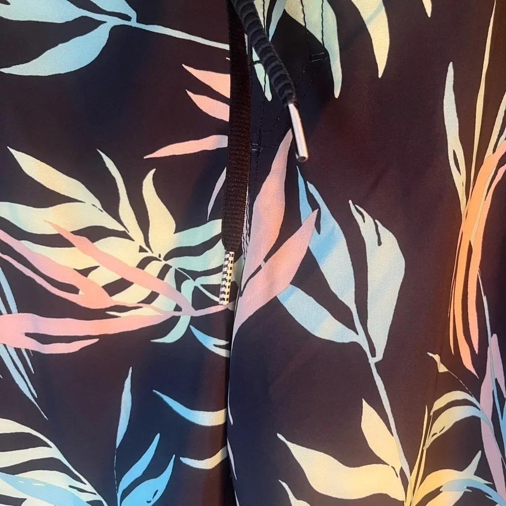 New Volcom Mod-Tech - Picture 5 of 7
